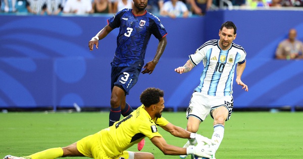 KJC chính thức: Khoảnh khắc Vozinha cản phá Messi – Huyền thoại ở tuổi 40! - hình ảnh - betkjc.vip