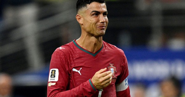 Ronaldo bất ngờ có động thái gây tranh cãi sau khi bị loại khỏi World Cup: góc nhìn mới cho người chơi Việt - hình ảnh - betkjc.vip