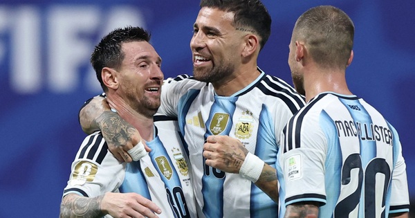 Nhà cái KJC: Messi vỡ òa cảm xúc khi Argentina ngược dòng vào tứ kết World Cup 2026 - hình ảnh - betkjc.vip